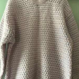 Cozy Knit Women's Sweater - light lavender color